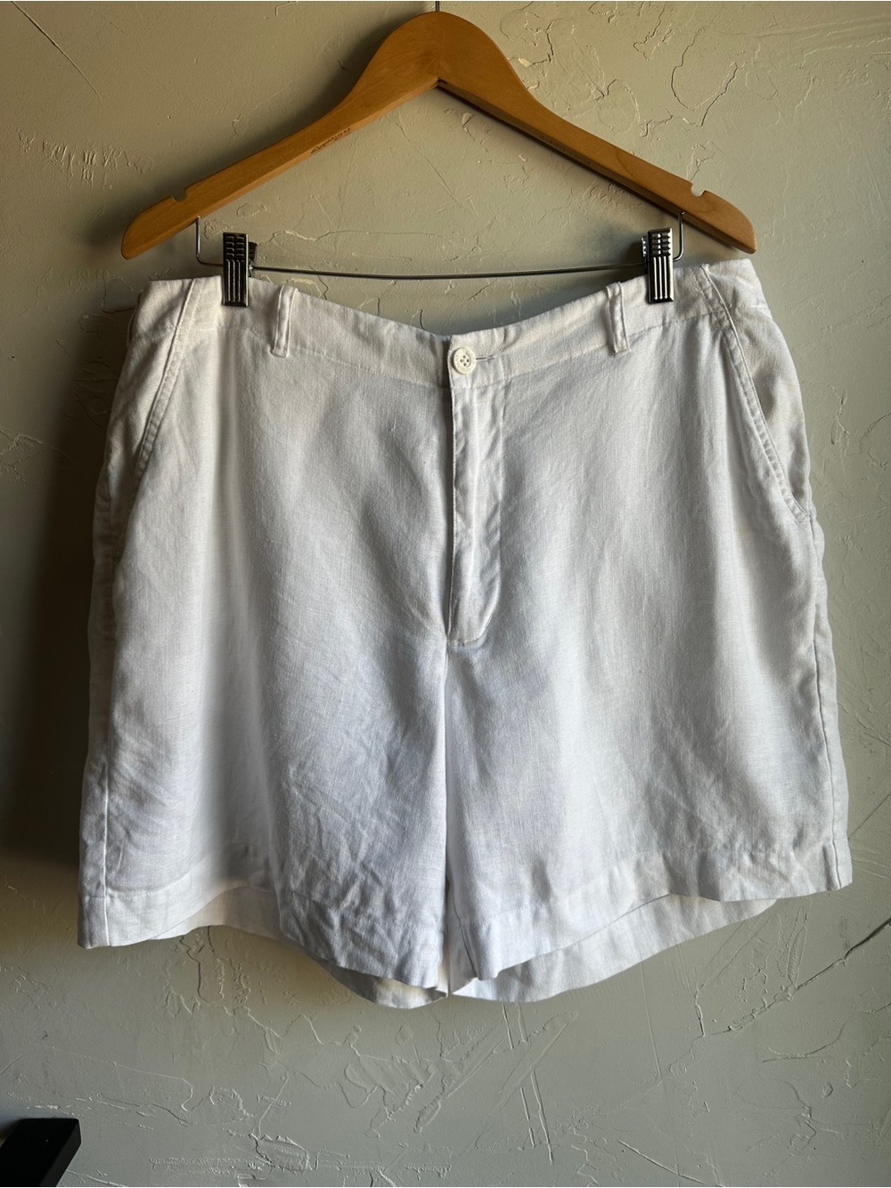 Island Company 100% Linen White Shorts 34 Coastal Preppy Resort Summer Classic